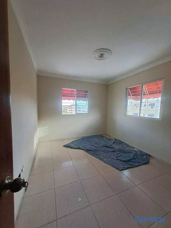 apartamentos - ALQUILO Apartamento en 4to piso altos de arroyo ho 3