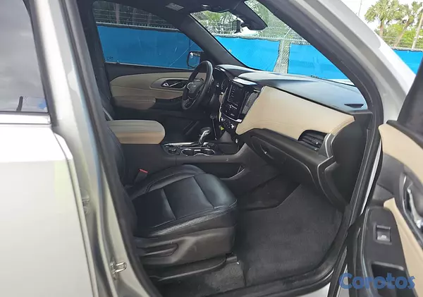 jeepetas y camionetas - Chevrolet Traverse LS 2022 11