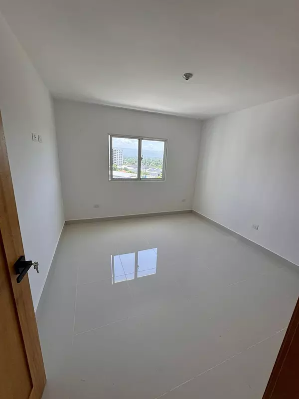 apartamentos - Apartamento 8vo Nivel en Ave. Hispanoamericana  8