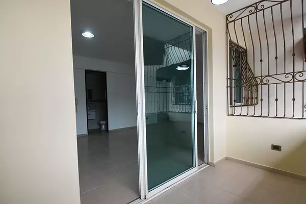 apartamentos - Alquilo apartamento en Evaristo Morales  3