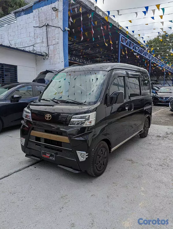 otros vehiculos - TOYOTA PIXIS 2021 2