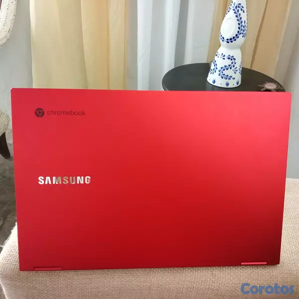 computadoras y laptops - Samsung Galaxy Chromebook 13.3" 4K AMOLED Fiesta R 3