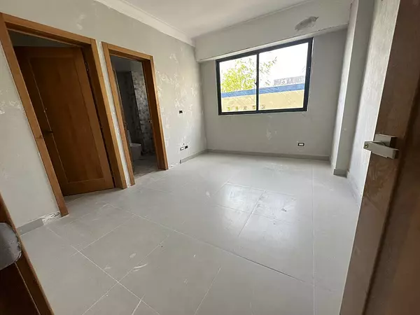 apartamentos - Vendo Mirador Norte, piso 4. 3 habitaciones con su baño 7