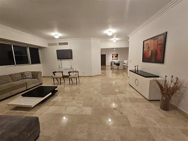 apartamentos - Apartamento en Alquiler en Piantini
US$3,300 con linea blanca
US$2,800 vacío 8