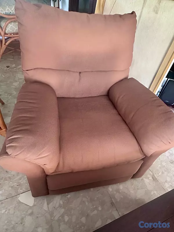 muebles y colchones - Juego de sala cómodo en color marrón — sofá 3 plazas + 2 sillones individuales 2