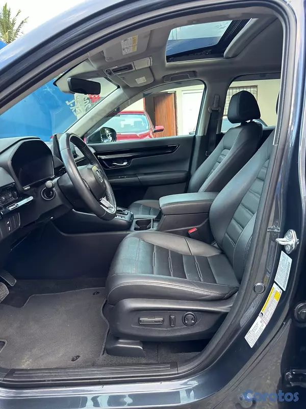 jeepetas y camionetas - Honda CRV EXL 2025 8