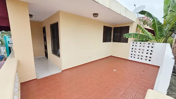 casas - Propiedad en venta céntrica  8