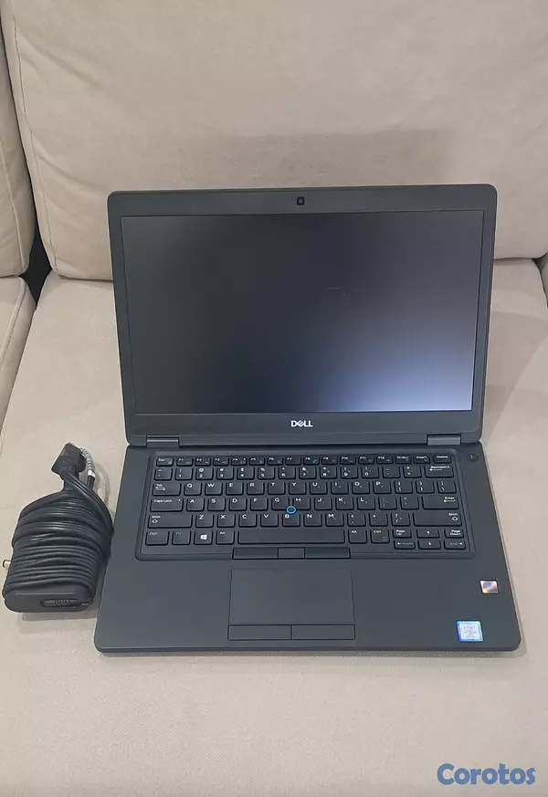 computadoras y laptops - Laptop Dell 8GB 256GB SSD M.2 i5 2.6Ghz 5490 5