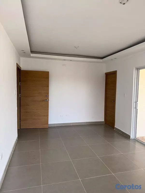 apartamentos - Tu nuevo hogar te espera – Amplio Penthouse en Alquiler. 4to - 5to nivel 11