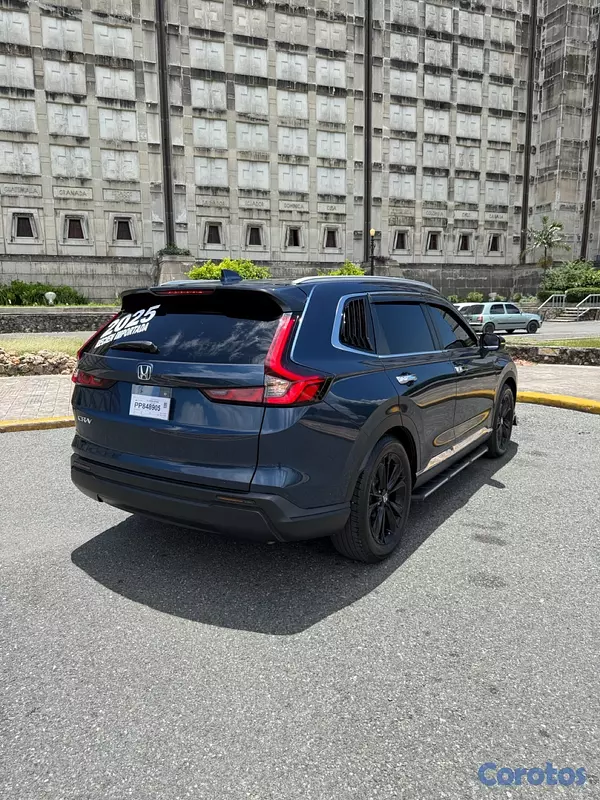 jeepetas y camionetas - Honda CR-V LX año 2025 8