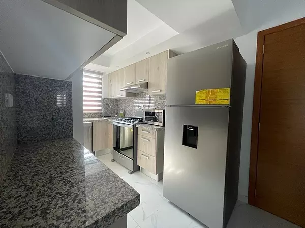apartamentos - Apartamento en Alquiler Amueblado
EVARISTO MORALES USD1,300 Mantenimiento  4