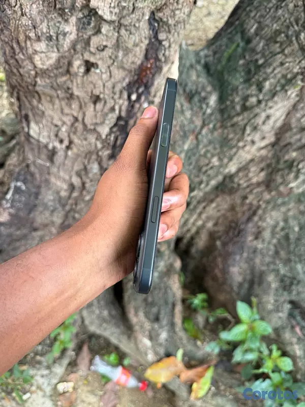 celulares y tabletas - iPhone 16 Plus bloqueado por iCloud  4