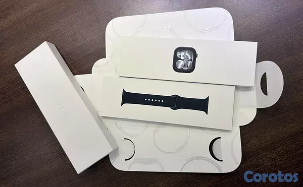 accesorios para electronica - Apple Watch Series11 46mm GPS Nuevo RD$ 27,600 NEG