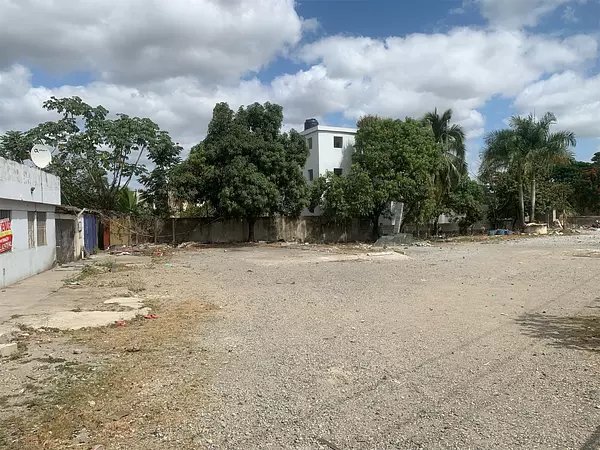 solares y terrenos - Solar comercial 2