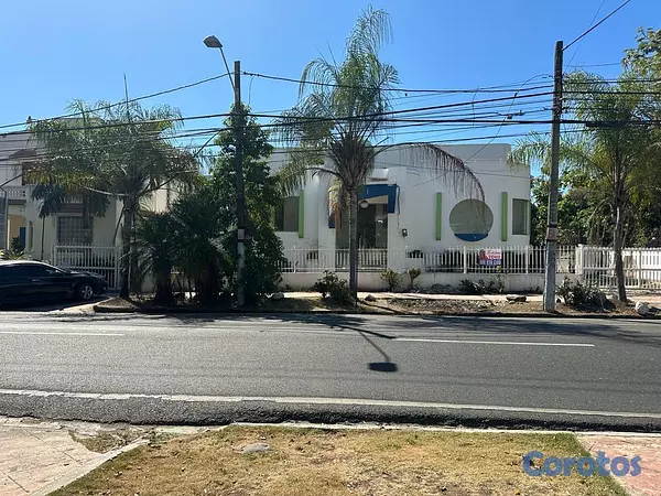 solares y terrenos - Venta Amplio Solar en GAZCUE! 10