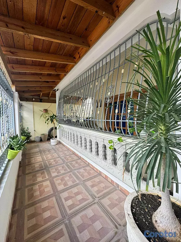 casas - ¡Casa en venta en Brisa Oriental, San Isidro! 🏡✨ 2