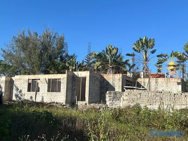 solares y terrenos - Se Vende Solar en Metro Country Club en Juan Dolio. 
 4
