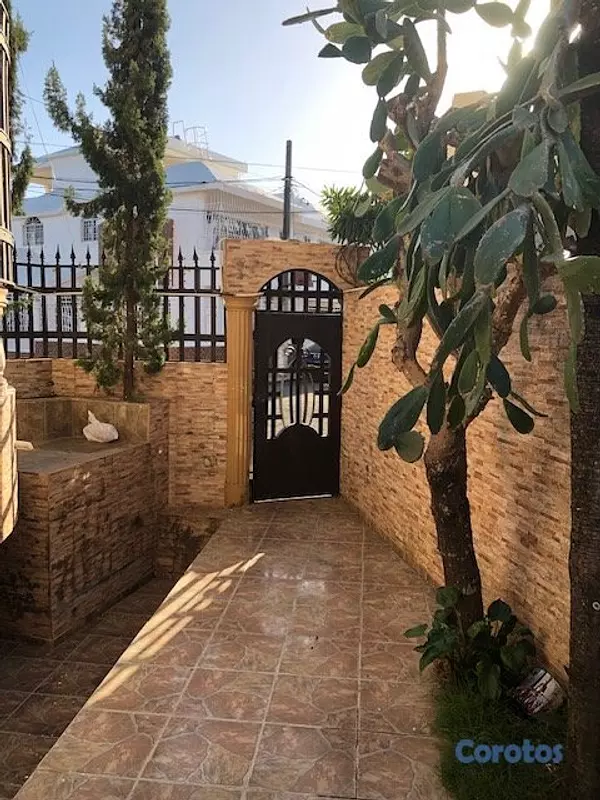 casas - CASA EN ALQUILER SEMISOTANO 2