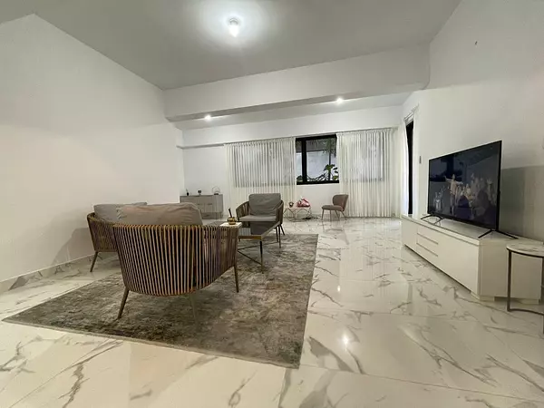 apartamentos - Apartamento en Los Cacicazgos, Distrito Nacional, grande y bonito 9