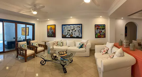 apartamentos - Apartamento en Alquiler en la Marina de Cap Cana
Amueblado  8
