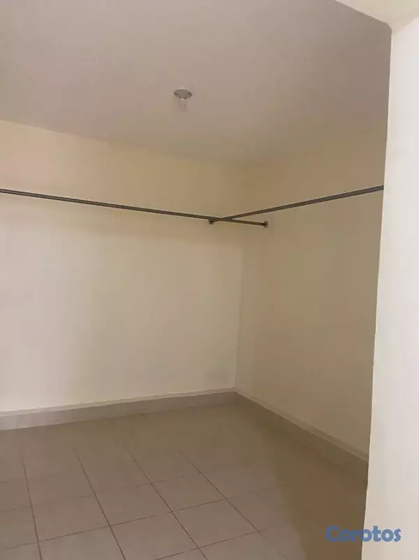 casas - Casa en Alquiler uso Recidencial en Avenida Independencia.  6