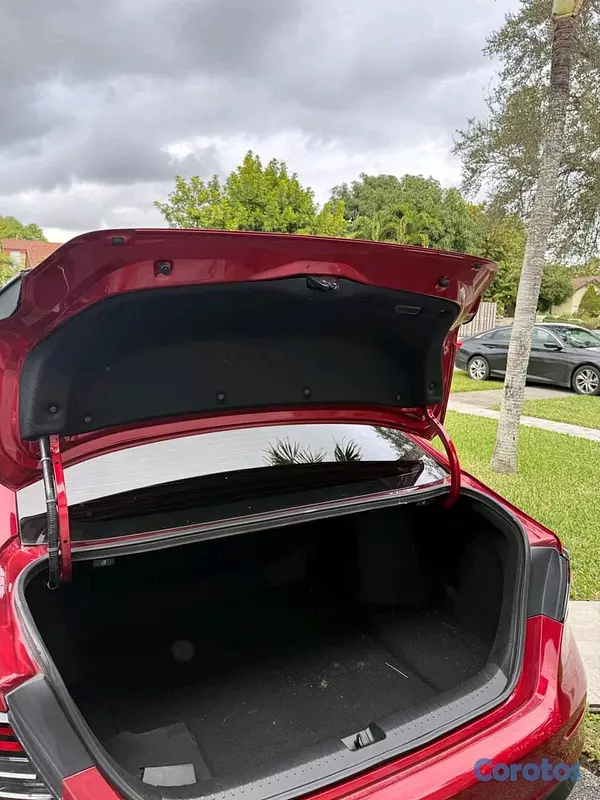 carros - 🚗 Honda Accord EX 2024
✅ Solo 17,000 km
✅ Color rojo
✅ Excelente condición
 5