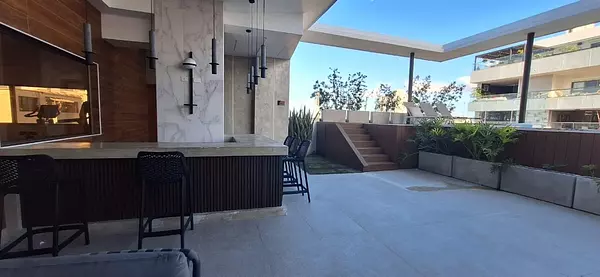 apartamentos - Alquilo un Apartamento con línea blanca de 2 Hab, en el Naco. 9no piso 
$1,800us 3