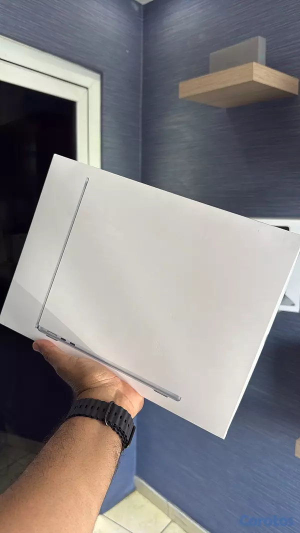 computadoras y laptops - MacBook Air 13 - inch | M4 Apple | 16GB RAM|256GB 
