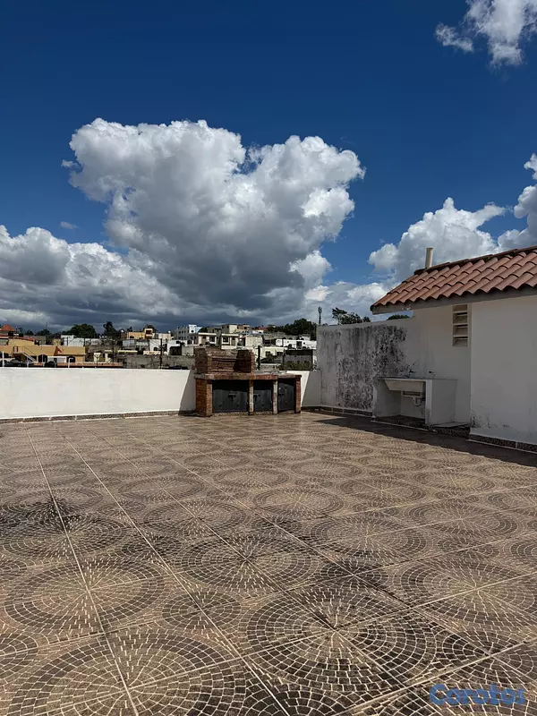 otros inmuebles - Vendo edificio de apartamentos y locales cormercia 9
