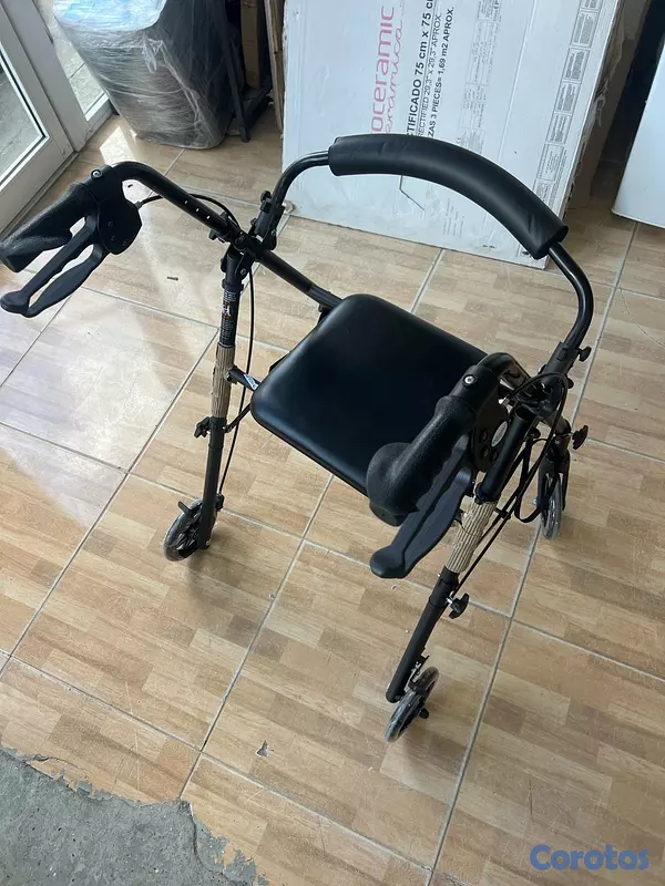Salud y Equipamiento Médico - ANDADOR Y CAMINANDO PARA PERSONAS ADULTAS  2