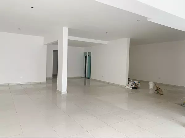 oficinas y locales comerciales - Alquiler local en Bella vista  8