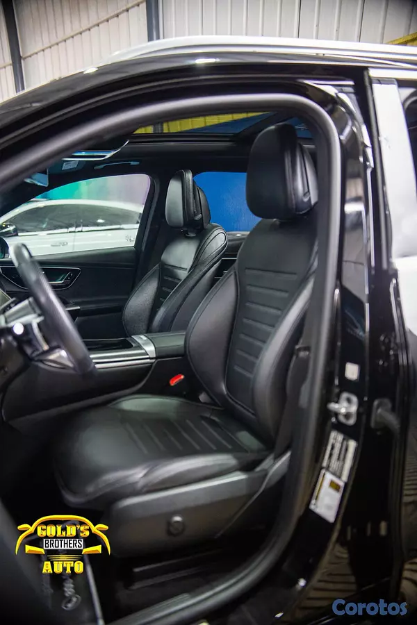 jeepetas y camionetas - Mercedes Benz GLC 300 AMG 2024 Recien Importada 7