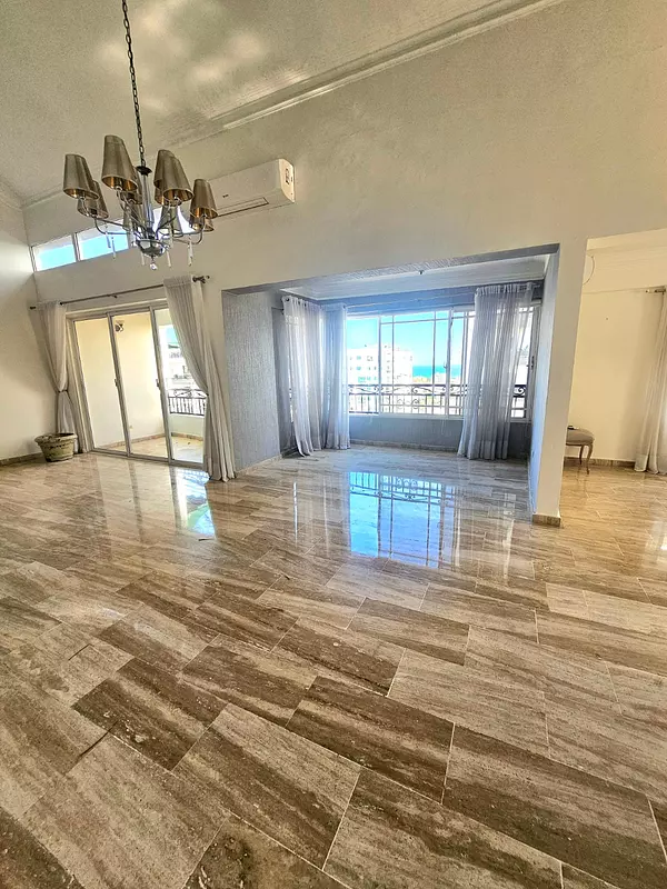 penthouses -  Penthouse en venta en Sector de la Julia de 3hab. 2