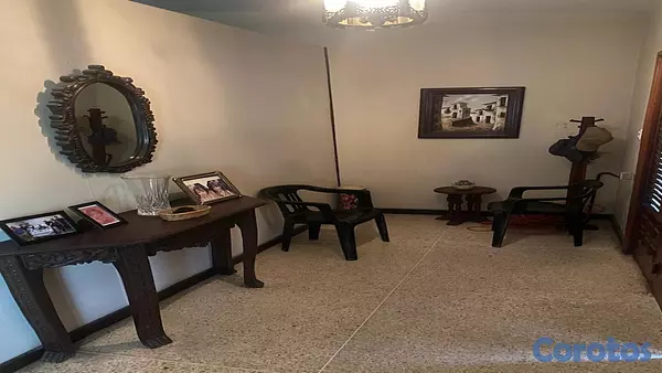 casas - Se vende casa para demoler o remodelar en el sector de Galá. 6
