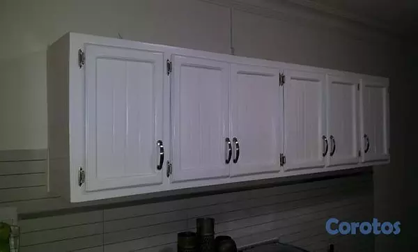 cocina - Gabinetes blanco de cocina en madera  1