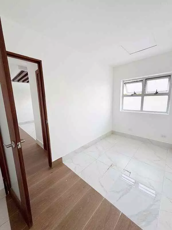 oficinas y locales comerciales - Local en Piantini  9