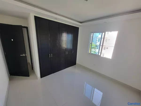 apartamentos - venta de apartamento en las cayenas autopista de san Isidro de 113mts  3