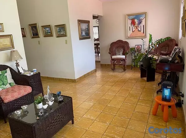 casas - Vendo casa de 2 niveles en San Gerónimo. 7