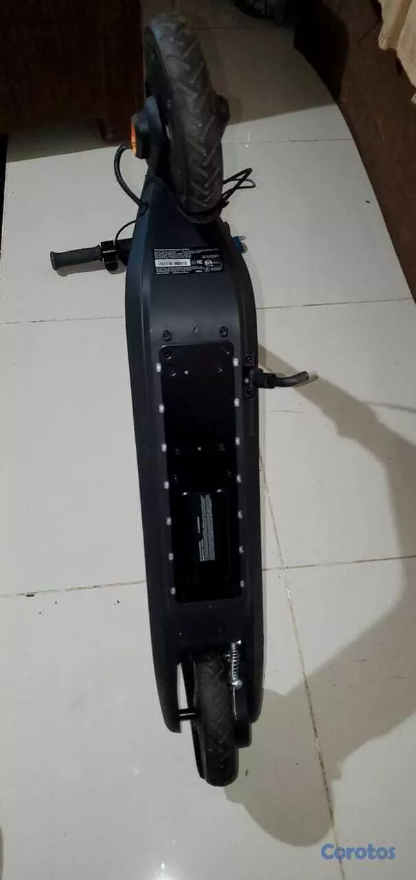 bicicletas y accesorios - VENDO PATINETA ELECTICA POR MOTIVO DE VIAJE 3