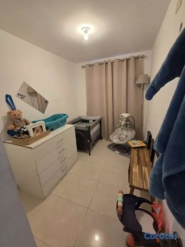 casas - Alquila Casa 3 Hab, 2.5 Ba, 2 Parqueos y Patio - J 4
