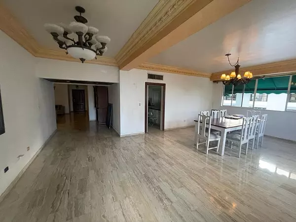 apartamentos - Apartamento 5to piso, en torre, Bella Vista Sur, Distrito Nacional  2