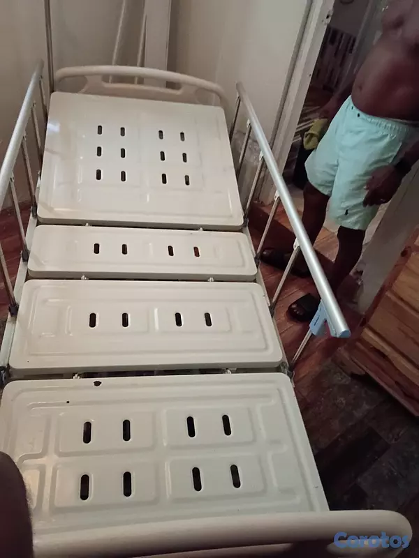 Salud y Equipamiento Médico - Cama Médica  6