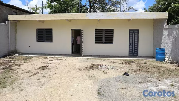 solares y terrenos - TERRENO COMERCIAL 700 MT CON OFICINA 4