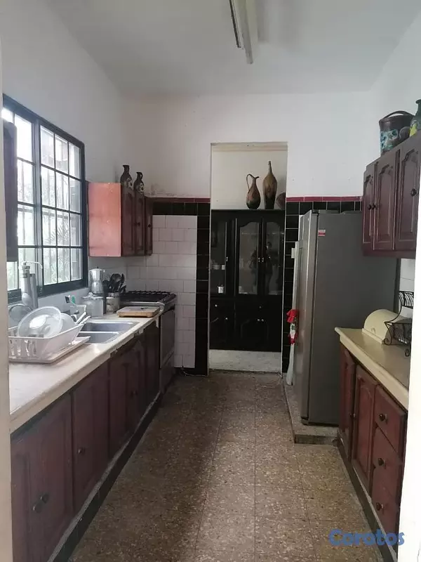 casas - VENDO AMPLIA CASA ESTILO COLONIAL EN GASCUE 7
