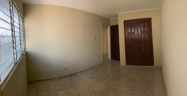casas - Vendo casa en Los Restauradores  4