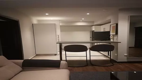 apartamentos - Venta de Apartamento en Piantini 8
