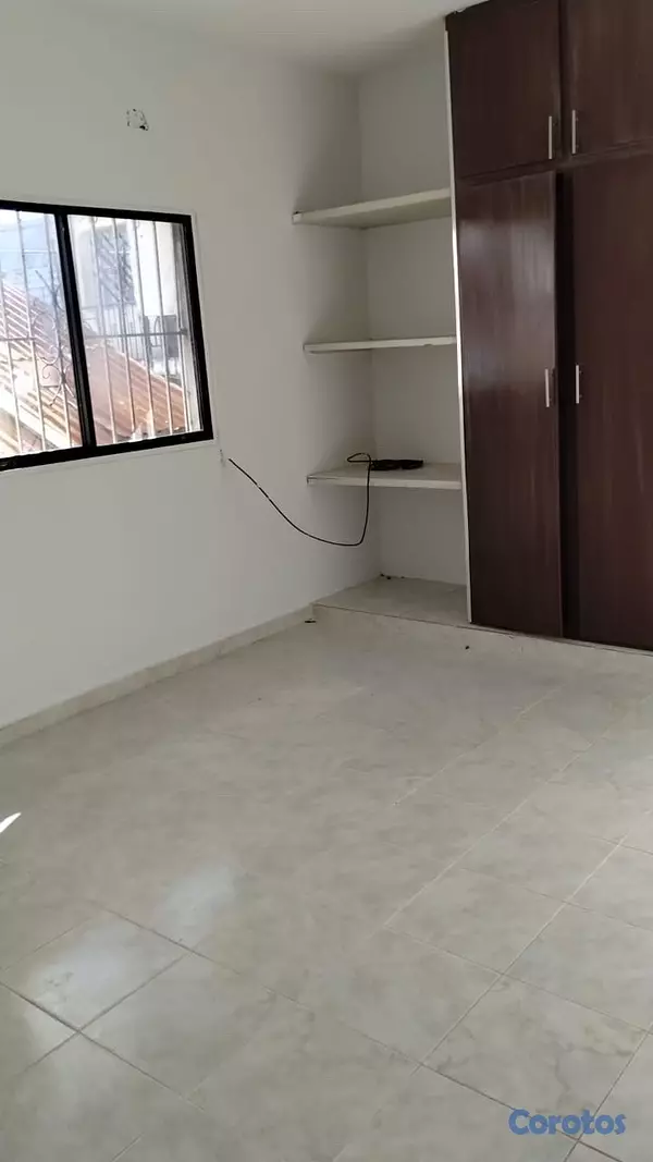 apartamentos - Apto en Pantoja limpio. Privado calle cerrada.  4