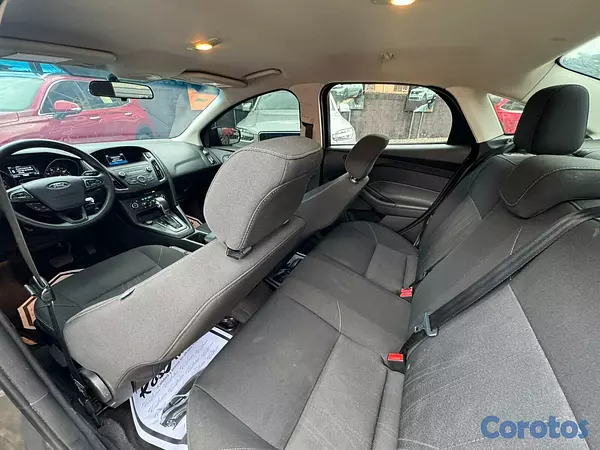 carros - Ford Focus SE 2018 7