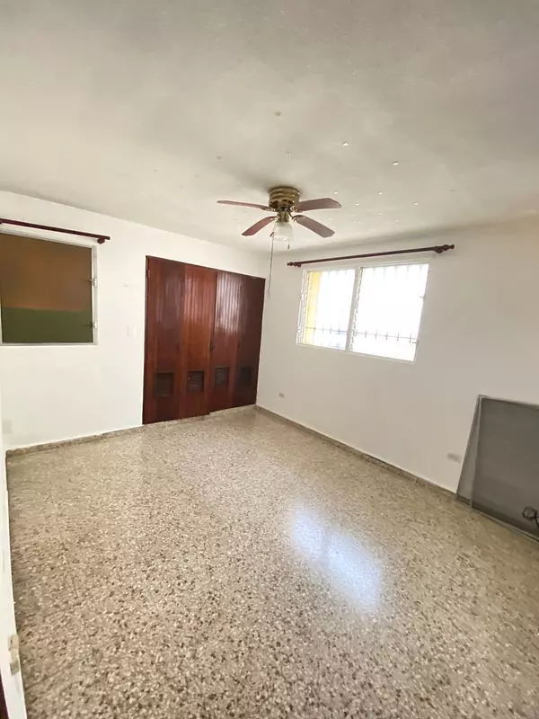 casas - Vendo casa en Arroyo Hondo Viejo. 4