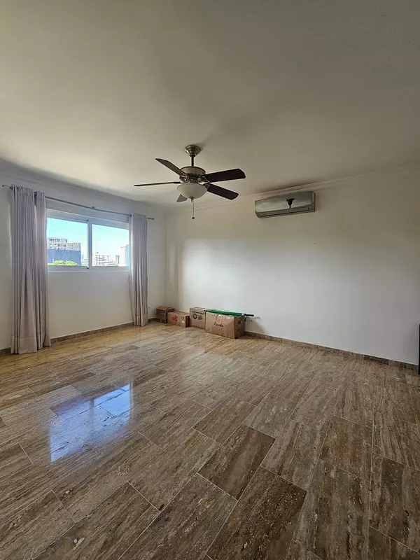 penthouses -  Penthouse en venta en Sector de la Julia de 3hab. 4
